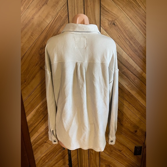 Altar'd State Corduroy Shacket Oversized Button Down Jacket Chalk Grey Small - Picture 5 of 7